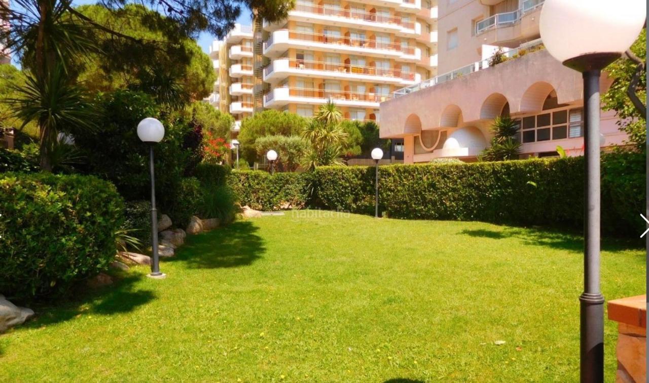 Apartment Direkt Am Strand Blanes Luaran gambar