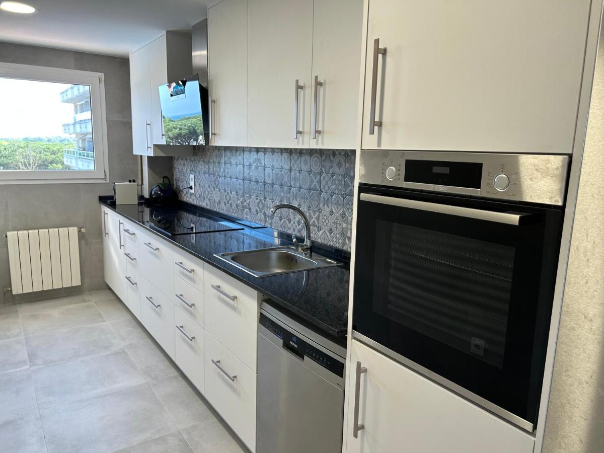 Apartment Direkt Am Strand Blanes Luaran gambar