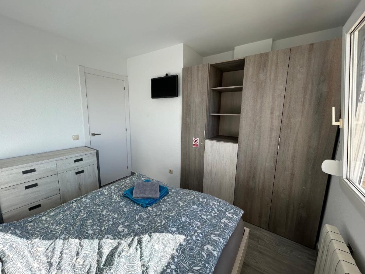 Apartment Direkt Am Strand Blanes Luaran gambar